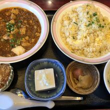 マーボ豆腐＋玉子炒飯セット