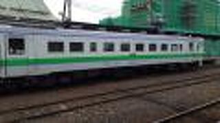 列車によってはＨ100形が使用されるようになりました