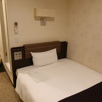 ベッドはちょっと柔らかめ。もう少し硬めの方が好み。