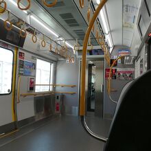 うわぁ～どうして？人いないジャン!