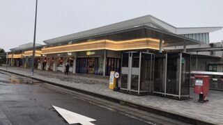 上り線下り線どちらもある