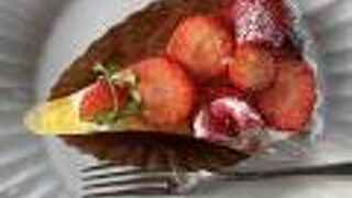 バトーアタルト