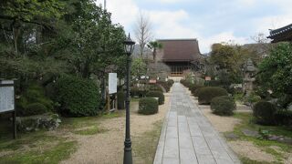 綺麗に整備されたお寺