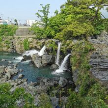 三島の鮎壺の滝