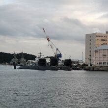 ヴェルニー公園の軍艦山城之碑