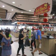 フードコート（ビックＣ - ラチャダムリ店内）