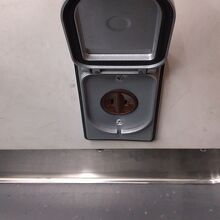 足元にコンセント