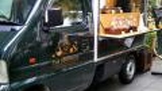 ザ・ペニンシュラ東京のオープンカフェ