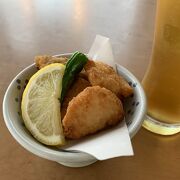 海が見えるおしゃれなレストランです！食事もスイーツも充実してます。雰囲気良し！