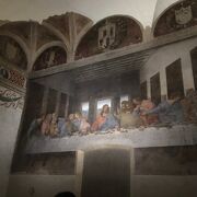 レオナルド・ダビンチの奇跡的に残った「最後の晩餐」の壁画が見られる