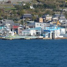 フェリー乗り場