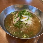 白菜キムチ、冷麺をチャミスルで！