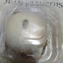 銀座店限定商品「Wチーズケーキデニッシュ」