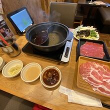 しゃぶしゃぶ食べ放題