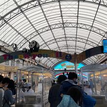 雨の日は空いています。