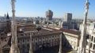 今はアートセンター