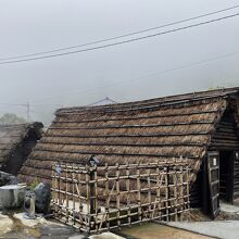 明礬採取施設「湯ノ花小屋」