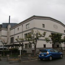 美観地区と調和する建物