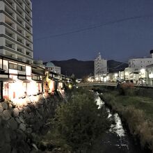 女鳥羽川の夜景