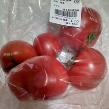 三郷市産のトマト