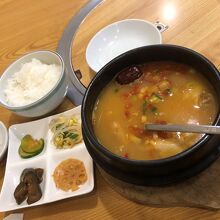 韓国家庭料理ハレルヤ