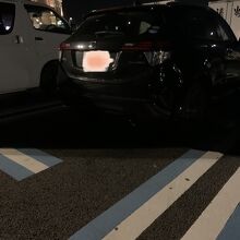 なぜか　スニーカー