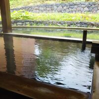 露天風呂は50％源泉