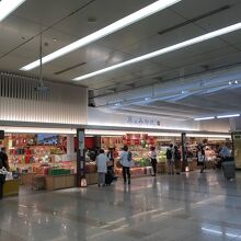 1F八条口改札外