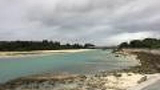 伊良部島の景勝スポットとビーチです。