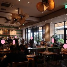 ハワイの気分を感じられますよ