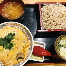 親子丼セット（冷たいそば）