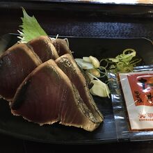 カツオのたたき