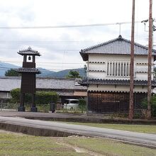 周囲の建物です。