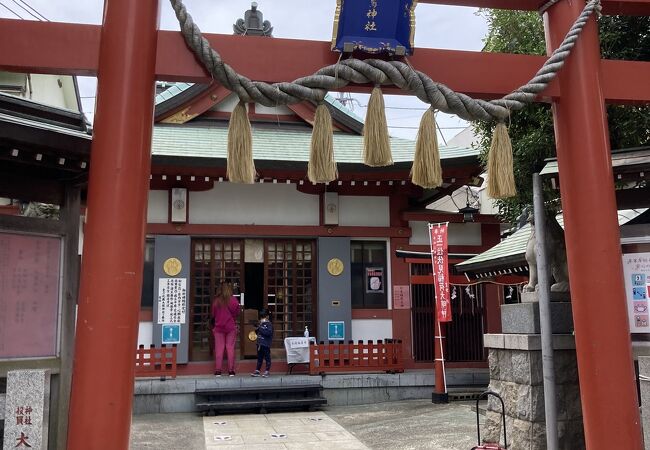 商売繁盛の神社です