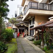 少し変わった雰囲気の日蓮宗の寺院