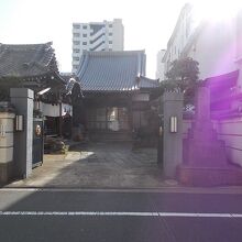 入り口の様子です。