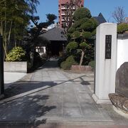 浅草の元浅草にある寺の一つです。