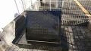 聖路加ガーデンの北側の路上にあります