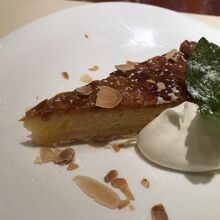 アーモンドのタルト