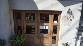 ごく当たり前の、オーソドックスなフランス菓子をそのまま日本で