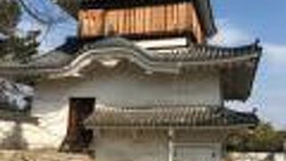 蔵のような建物