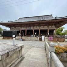 りっぱなお堂です