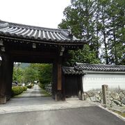 小野小町所縁の寺