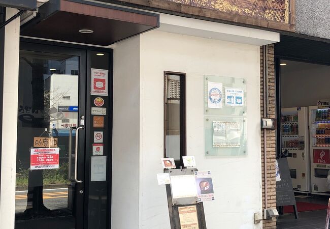 有名うどん店！