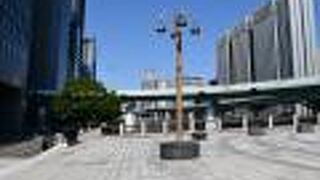 堂島川沿いの遊歩道