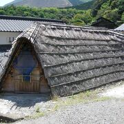 山の上の温泉地