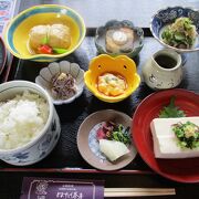 お豆腐料理の有名店です