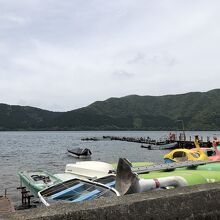 湖尻のボート乗り場