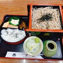 ざる定食850円