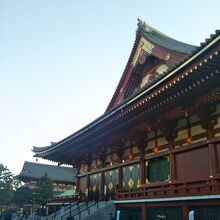 浅草寺の本堂
